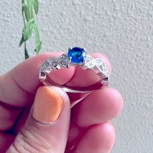 Ring bomb party costume sapphire blue ring